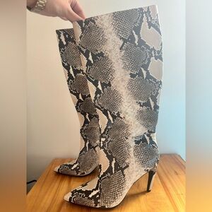 Vince Camuto Black & Cream Snake-Print Knee-high Stiletto Boots